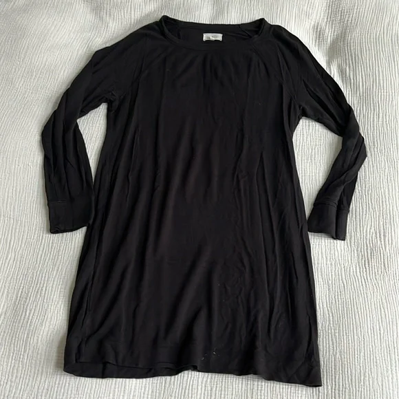 Lou & Grey Black Sweatshirt Dress